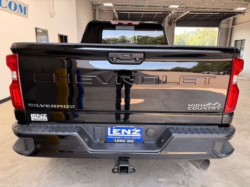 Used 2023 Chevrolet Silverado 3500 High Country AWD/4WD image 7