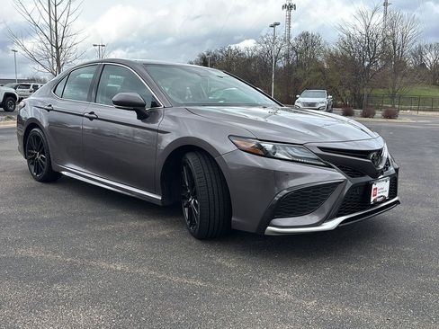 Used 2024 Toyota Camry XSE w/ Navigation Package FWD image 8