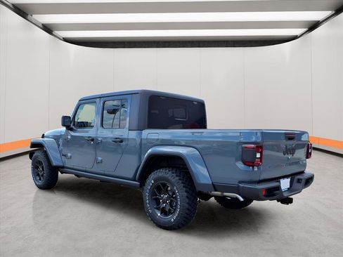 New 2025 Jeep Gladiator Willys image 4