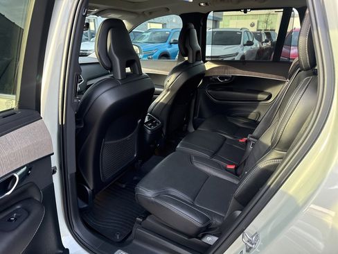 Used 2021 Volvo XC90 T6 Inscription w/ Protection Package Premier image 15