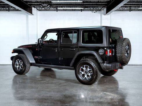 Used 2021 Jeep Wrangler Unlimited Rubicon AWD/4WD image 5