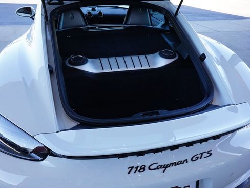 Used 2024 Porsche 718 Cayman GTS image 36