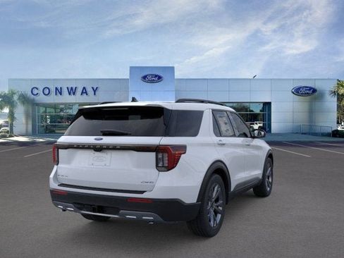 New 2026 Ford Explorer Active w/ Active Comfort Package AWD/4WD image 8