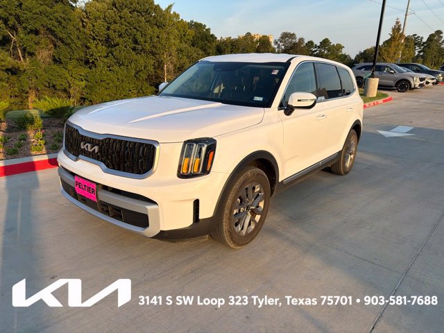 Certified 2024 Kia Telluride LX FWD image 3