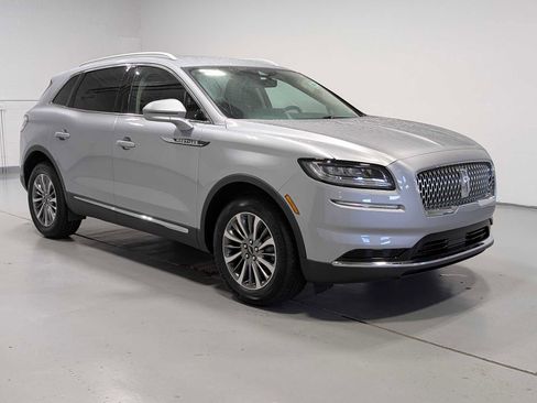 Certified 2023 Lincoln Nautilus AWD w/ Premium Package image 6