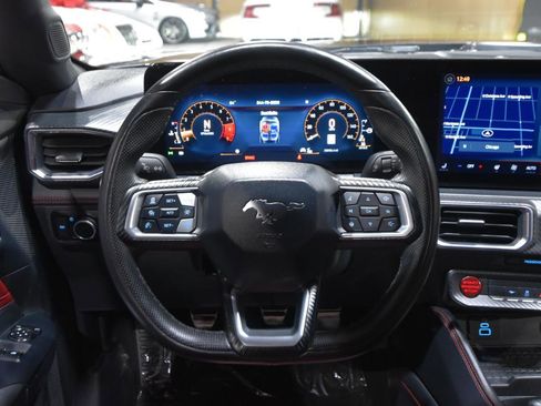 Used 2024 Ford Mustang GT Premium image 18