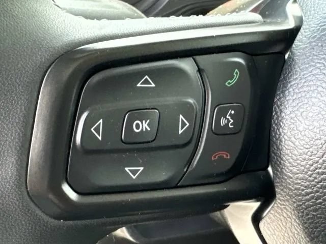Used 2025 Jeep Wrangler Unlimited Sport AWD/4WD image 31