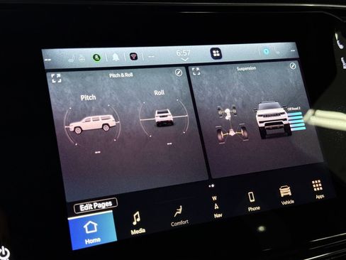 Used 2024 Jeep Wagoneer L Series III w/ Flexible Seating Group image 50