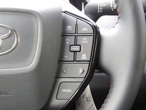 New 2026 Toyota Prius SE image 24