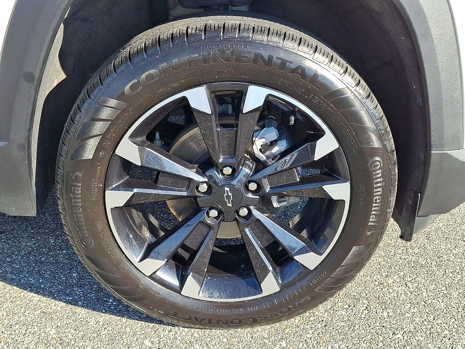 Certified 2025 Chevrolet Equinox RS FWD image 8