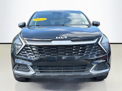 Used 2023 Kia Sportage EX FWD image 3