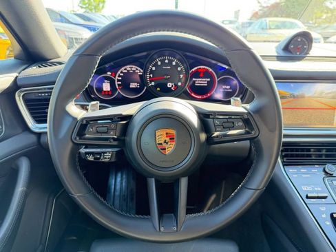 Used 2023 Porsche Panamera 4 Platinum Edition AWD/4WD image 22