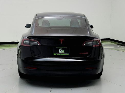 Used 2022 Tesla Model 3 Long Range AWD/4WD image 5