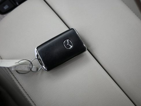 Used 2024 MAZDA CX-90 3.3 Turbo S w/ Premium Package image 11