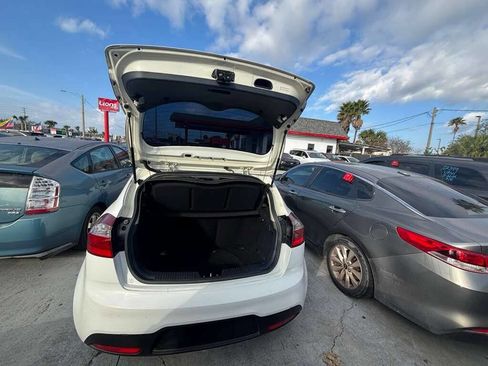 Used 2012 Kia Rio EX image 15