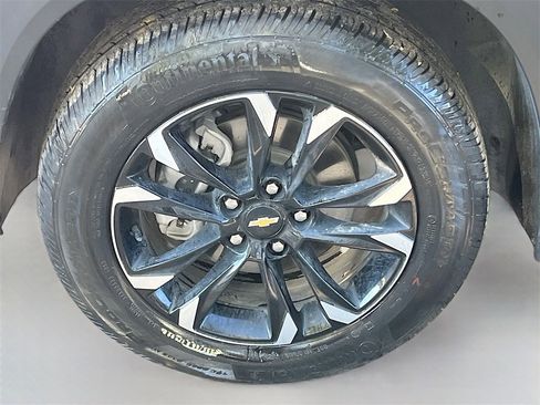 Used 2022 Chevrolet TrailBlazer LT w/ LPO, Blackout Package image 30