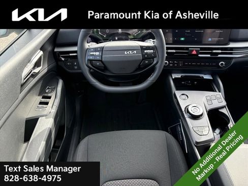 New 2026 Kia Sportage S image 23