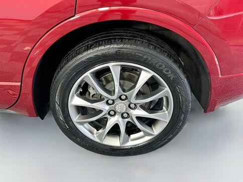 Used 2020 Buick Envision Essence w/ Experience Buick Package AWD/4WD image 32