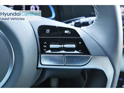 Certified 2025 Hyundai Elantra Sport image 19