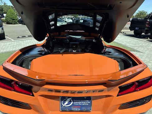Used 2023 Chevrolet Corvette Z06 RWD image 12