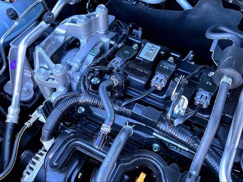 New 2026 Nissan Kicks SR image 17