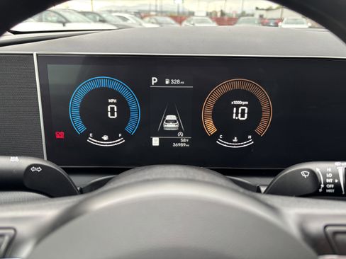 Used 2025 Hyundai Tucson SEL image 17