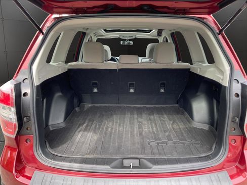 Used 2015 Subaru Forester 2.5i Premium w/ All-Weather Package AWD/4WD image 19