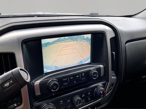 Used 2018 GMC Sierra 1500 SLT AWD/4WD image 11