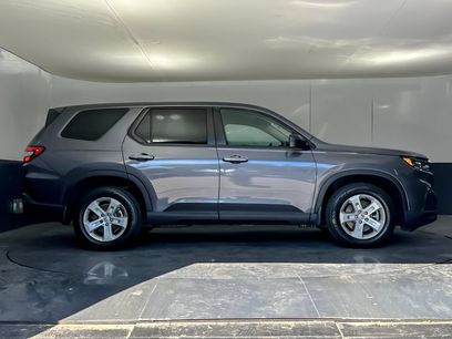 Used 2023 Honda Pilot LX