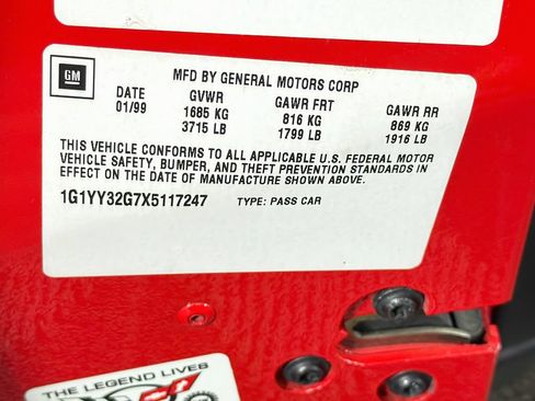 Used 1999 Chevrolet Corvette Convertible w/ Memory Pkg RWD image 27