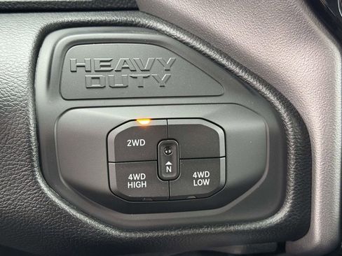 New 2026 RAM 2500 Big Horn AWD/4WD image 20