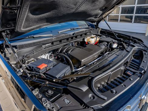 Used 2025 GMC Yukon XL Denali Ultimate image 44