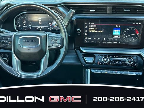 Used 2024 GMC Sierra 2500 Denali Ultimate AWD/4WD image 16