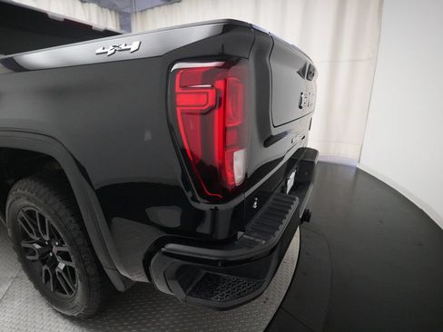 Used 2026 GMC Sierra 1500 Elevation AWD/4WD image 32