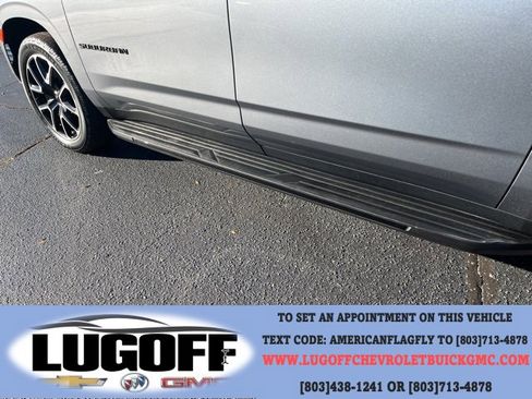 Used 2022 Chevrolet Suburban RST w/ Luxury Package image 31