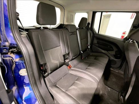Used 2016 Ford Transit Connect XLT image 34