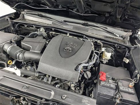 Used 2023 Toyota Tacoma SR5 image 34