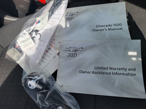 Certified 2021 Chevrolet Silverado 1500 LT RWD image 52