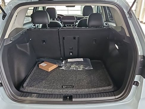 New 2026 Volkswagen Taos SE AWD/4WD image 19