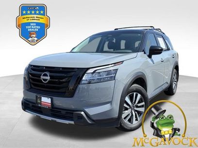 Certified 2024 Nissan Pathfinder SL w/ Black Appearance Package