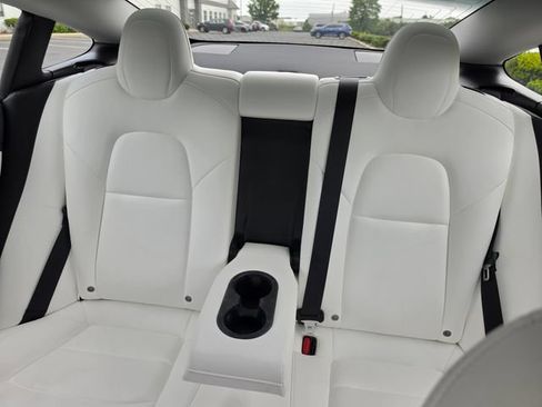 Used 2020 Tesla Model 3 Standard Range Plus RWD image 31
