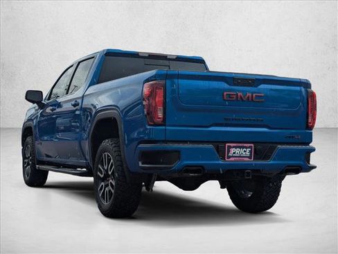 Used 2023 GMC Sierra 1500 AT4 w/ AT4 Preferred Package AWD/4WD image 7
