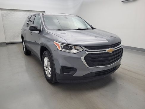 Used 2021 Chevrolet Traverse LS w/ LPO, Floor Liner Package FWD image 13