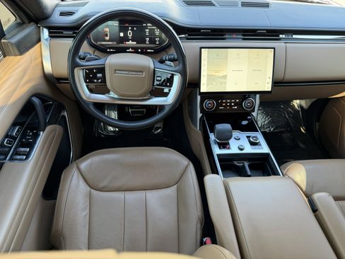 Used 2023 Land Rover Range Rover Long Wheelbase Autobiography image 14