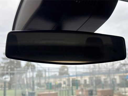 Used 2025 Chevrolet Silverado 1500 LT image 25