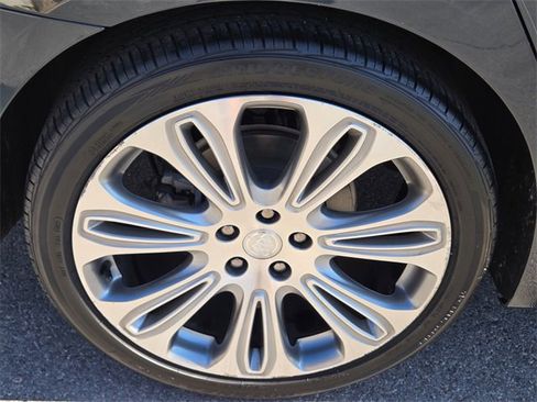 Used 2018 Buick LaCrosse Avenir w/ Driver Confidence Package #2 image 10
