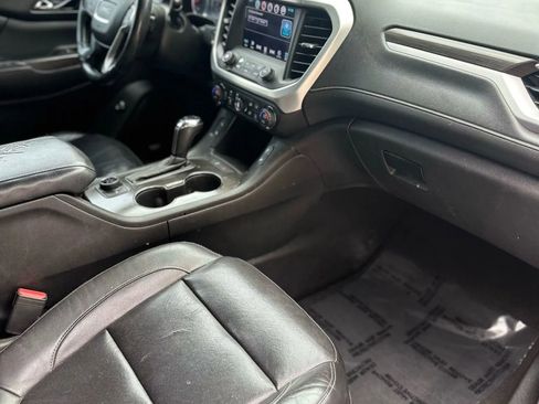 Used 2017 GMC Acadia SLT image 18