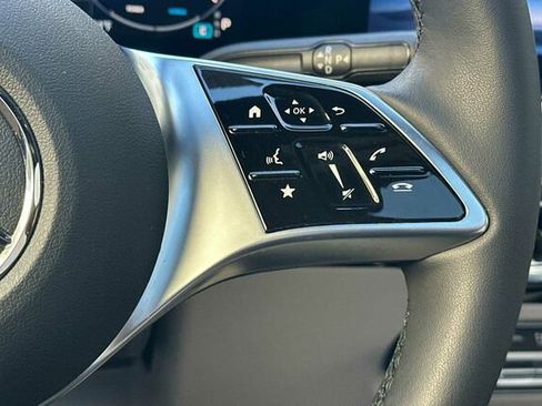 Certified 2026 Mercedes-Benz GLA 250 image 32