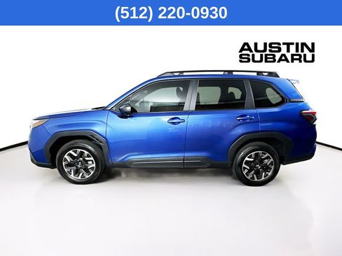 Used 2026 Subaru Forester Premium AWD/4WD image 5