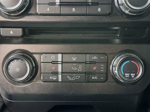 Used 2017 Ford F150 XLT w/ Equipment Group 302A Luxury image 14